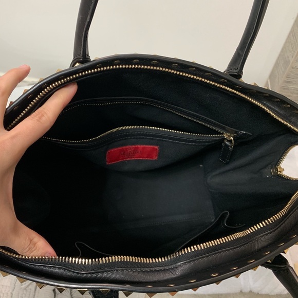 Authentic Valentino Garavani rockstud tote handbag - Picture 6 of 8